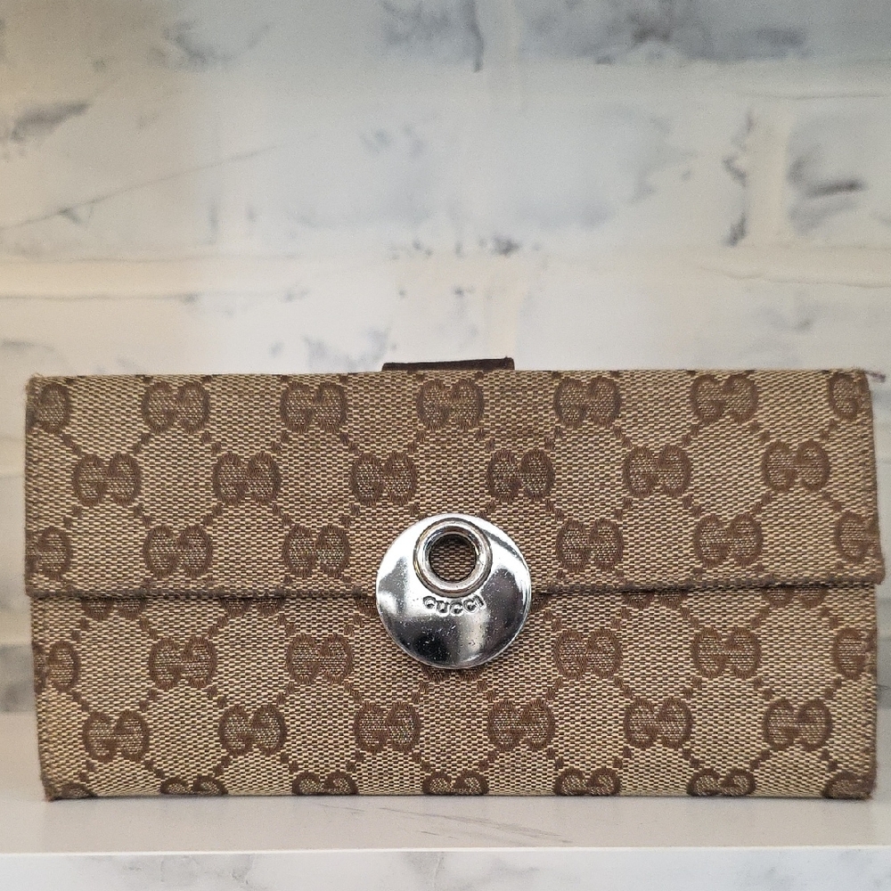 Gucci Tan Monogram Wallet with Silver Accent
